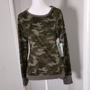 Danskin Camouflage Long Sleeve Sweatshirt